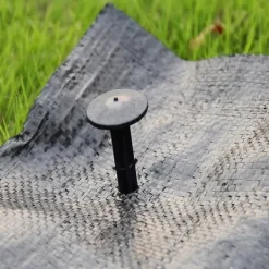 Outlet Antirotduk - Agrotextil - 1,1 x 50 m - 50 slipade stift Markduk & Fiberduk