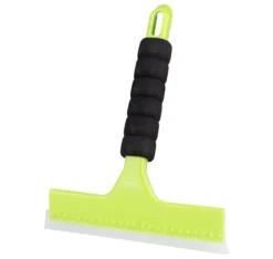 Clearance Bredden på vattenborttagaren från ytorna är 19 cm, den totala längden är 25 cm Snöborttagning