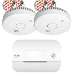 Hot ELRO FF1840 Brandskyddssats - 2x rökdetektorer med magnetfäste - 5 batterier - & kolmonoxiddetektor Rök- & Koloxiddetektorer