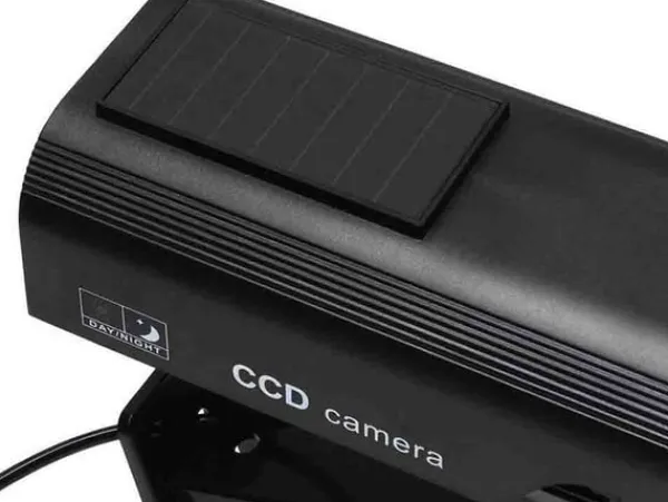 Fejk Övervakningskamera - Dummy Kamera med LED