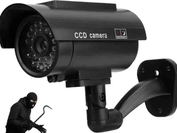 Fejk Övervakningskamera - Dummy Kamera med LED