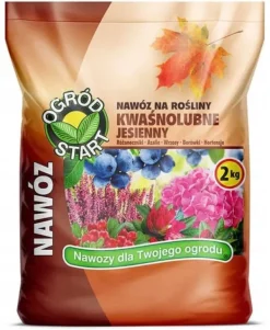 HÖSTGÖDSELMEDEL FÖR SYRA-SANNOLIKA VÄXTER 2 KG AMPOL
