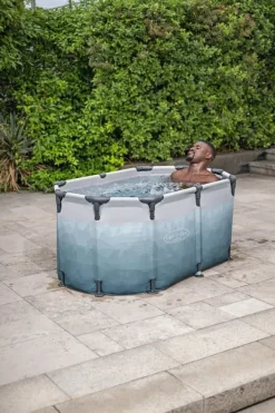 Bestway Lay-Z Glacial dip Isbad m/pump 150 x 90 x 65 cm