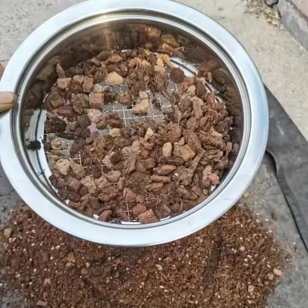 Hot OBOSOE Jordsåll av rostfritt stål – Sållningsset med 5 utbytbara såll (1 mm, 3 mm, 6 mm, 9 mm, 12 mm) – Trädgårdssåll för jord, sand, sten, filtrering | CDON Jord & Sand