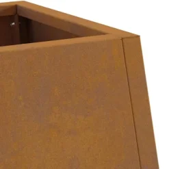 Pyramidformad eldstad i väderbeständigt stål - Perfekt för utomhusbruk | Storlek: 50x35x100 cm