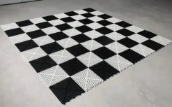 Sale Schackbräde i gummi för schack och dam utomhus/trädgård (30 cm kvadrat) Trädgårdsprydnader