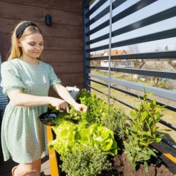 Upphöjd rabatt för balkong, terrass och trädgård 110x55x80cm - Träherbarium på ben - Planterlåda på ben för blommor, örter, grönsaker - Upphöjd låda f | CDON