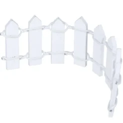 Outlet Vit Fairy Garden Ornament med härligt trästaket och växtkrukor Trädgårdsprydnader