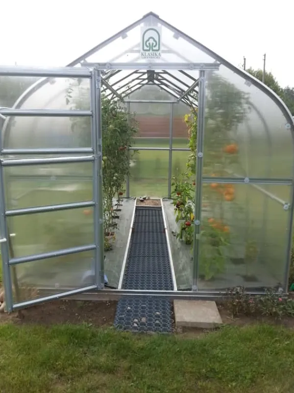 Sale Växthus STANDART 20 - 2,5x8m med 6 mm polykarbonatbeläggning Växthus